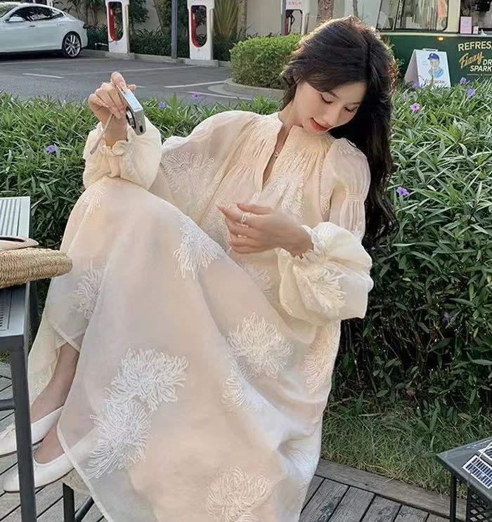 （肉肉的上进心3店）连衣裙直播间专属链接