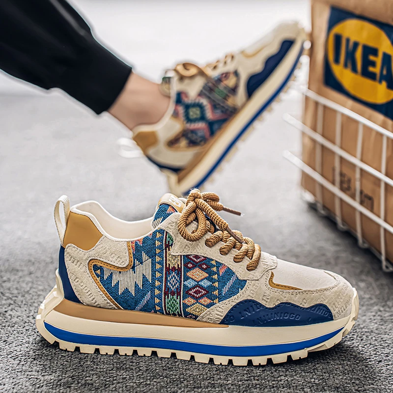 男鞋秋季男士休闲新款休闲运动阿甘跑步潮鞋青少年厚底防滑时尚