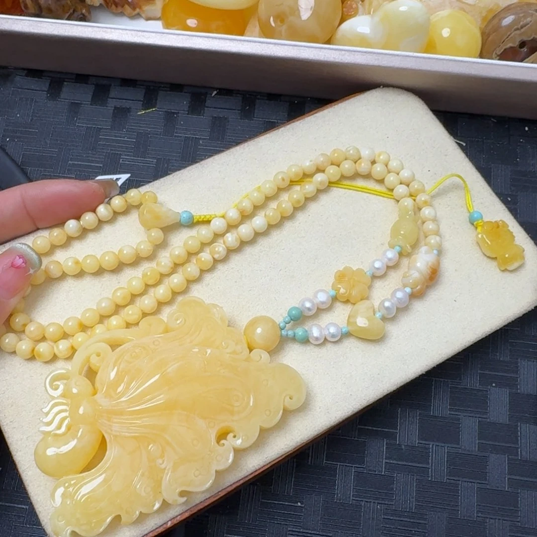 蜜蜡吊坠(不含链)未镶嵌