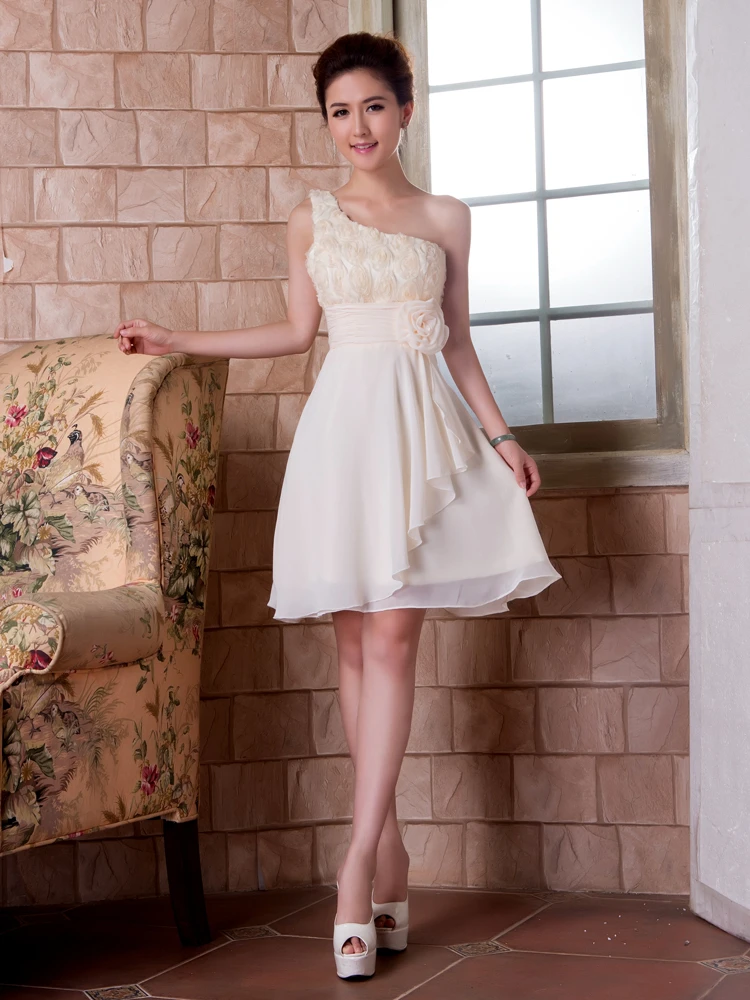 断码清仓长短款礼服婚纱 全新显瘦气质夏季宴会小众姐妹团仙气