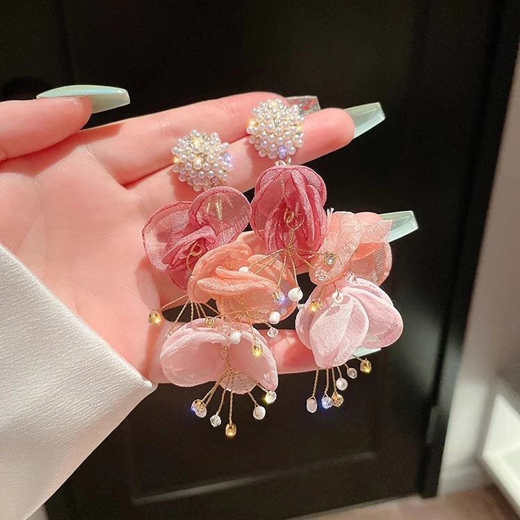 合金仿珍珠耳饰 粉色网纱花朵耳坠网红气质潮搭度假风优雅耳饰女