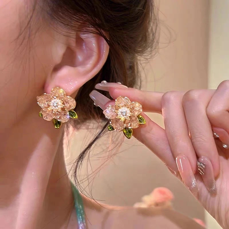合金树脂耳饰 法式复古粉色水晶花朵耳钉女轻奢气质耳环夏季耳饰