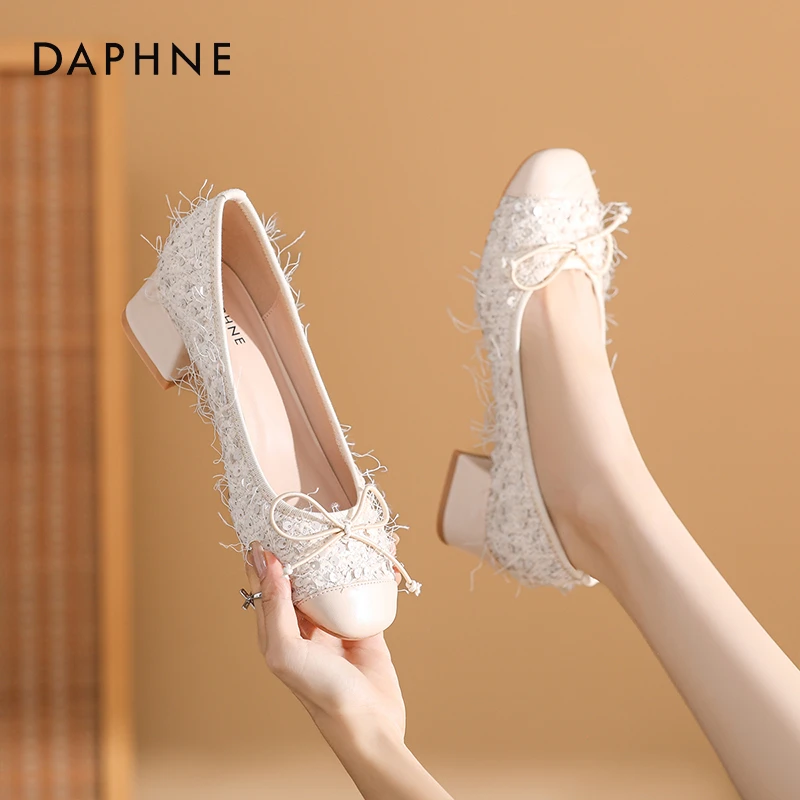 达芙妮水晶新娘婚鞋高跟鞋女粗跟不累脚2025新款秋夏法式气质单鞋