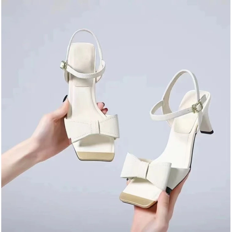 一字带凉鞋女细跟粉色法式气质甜美蝴蝶结露趾方头R3-3183