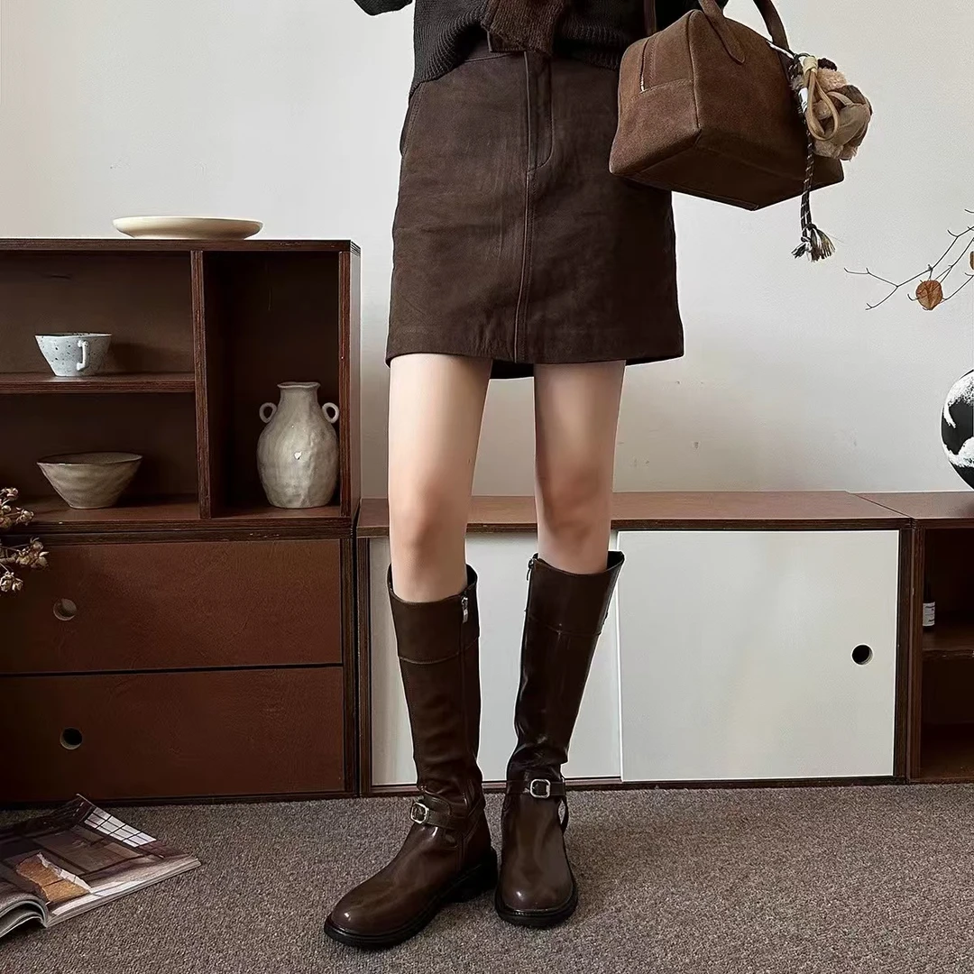 粗跟高筒靴女2024新款圆头皮带扣不过膝机车骑士靴西部靴O8-6885