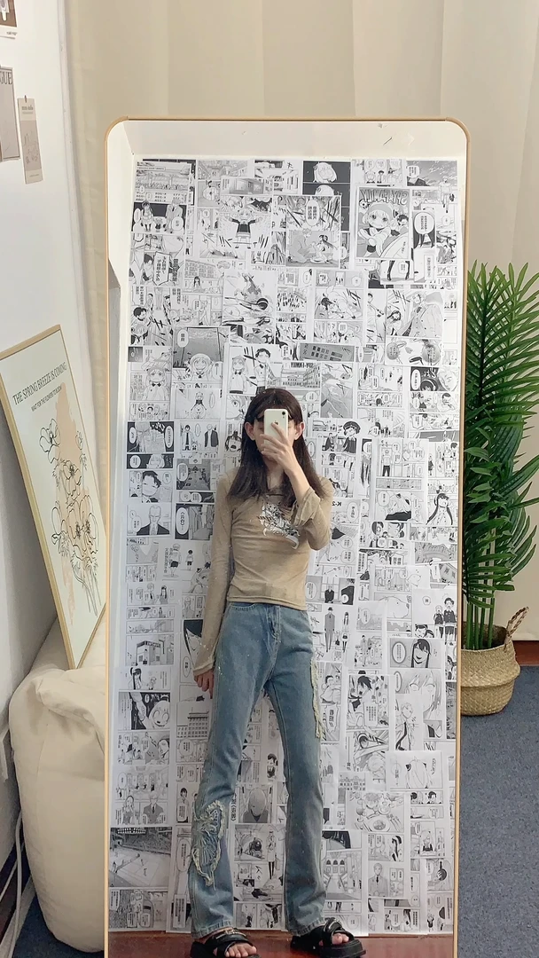 纯欲风不规则长袖T恤女秋季薄款上衣欧美性感设计感卡通印花图案