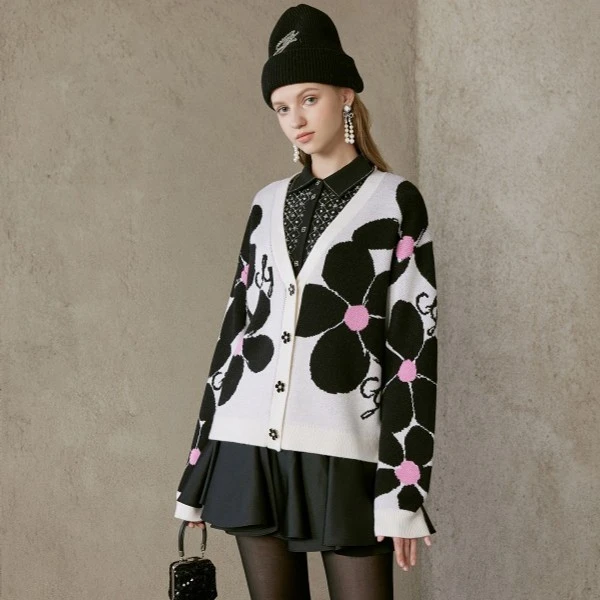 哥文花园 新款黑色钉珠醋酸衬衫女酷飒上衣 CTA4013290