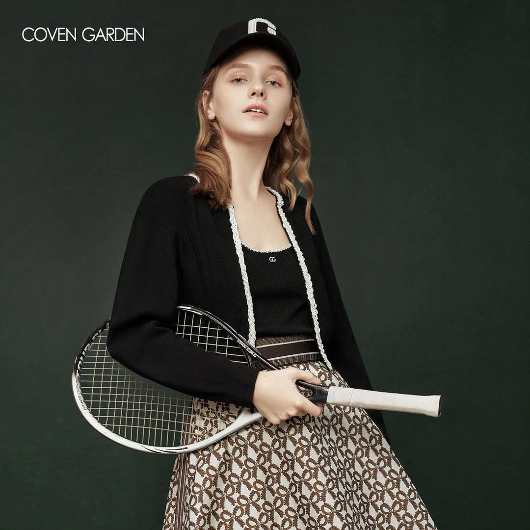 【蜜思仝粉丝专享】哥文花园百搭宽松棒球服开衫外套短女CWC3042078