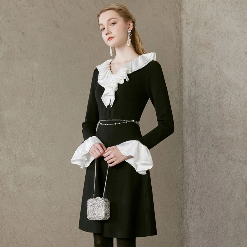 哥文花园 荷叶边堆领绵羊毛连衣裙 CTC4032218