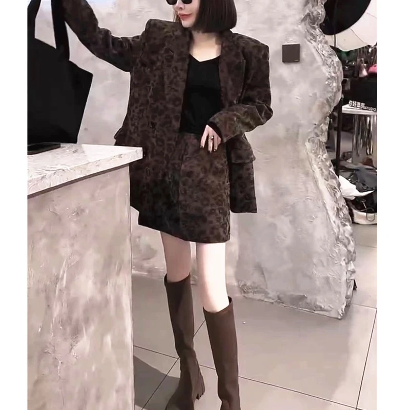 2025新款韩系豹纹花色西服外套+半身裙洋气显瘦女