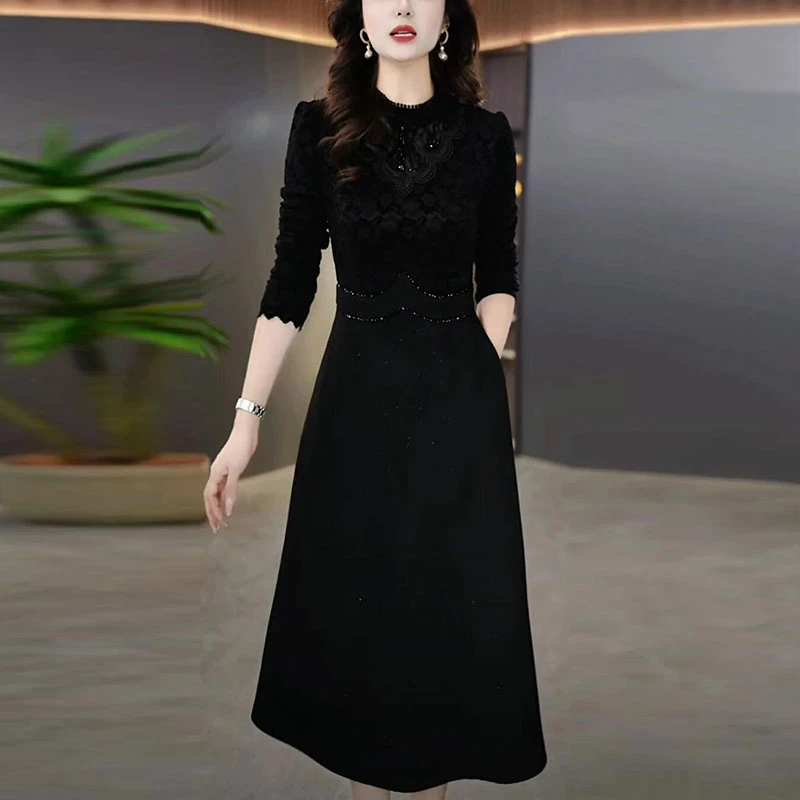 浮雕绒气质加厚连衣裙女秋冬季2024新款时尚洋气修身显瘦打底裙子