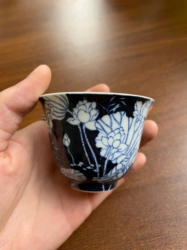 志纯窑青花蓝地荷韵花神杯