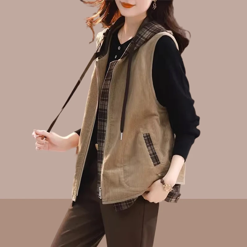 假两件连帽马甲外套女春秋装新款小香风洋气百搭拼接撞色开衫马夹