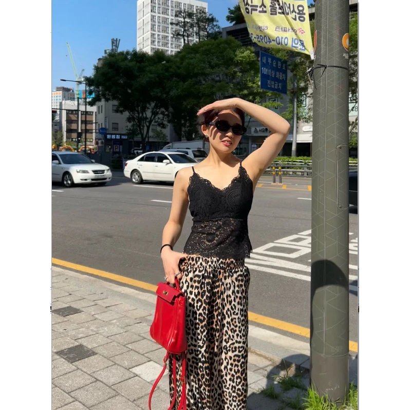 韩国东大门正品蕾丝吊带美背051801（NO退NO换）