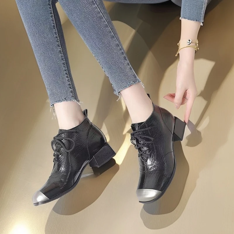 1401-B10-单里新款高帮靴子女粗跟小短靴欧货时尚马丁靴英伦风