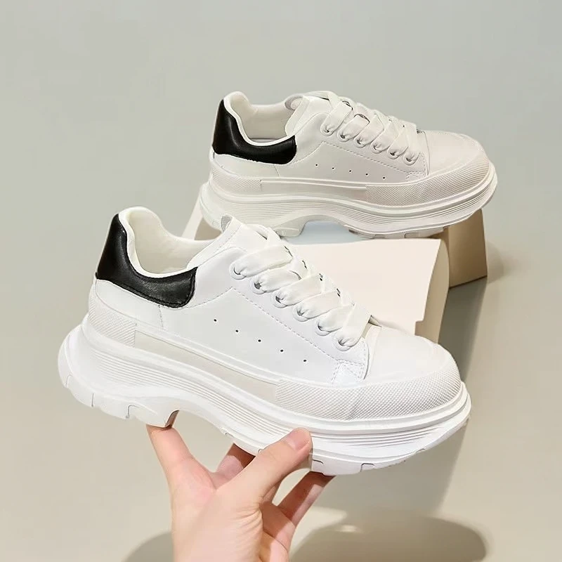 1141-D3--运动休闲鞋2024秋季新款厚底潮流百搭麦昆小白鞋