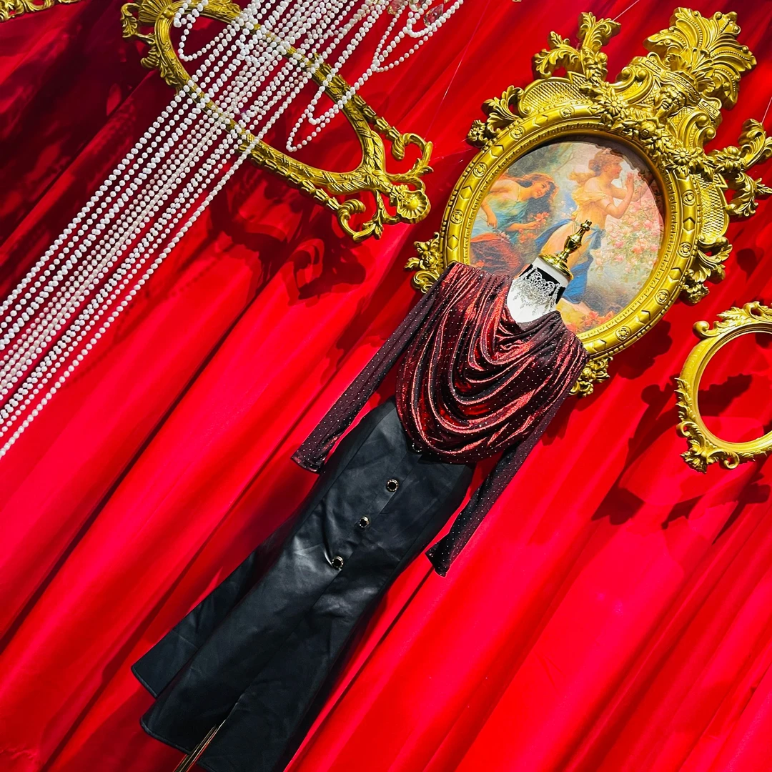 主播同款-强烈推荐-安哥拉红钻上衣搭配皮鱼尾时尚套装