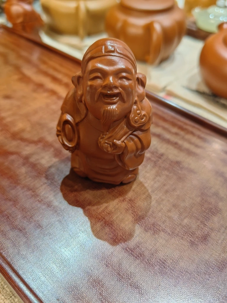 朱泥，财神茶宠，手工精雕，高6cm左右