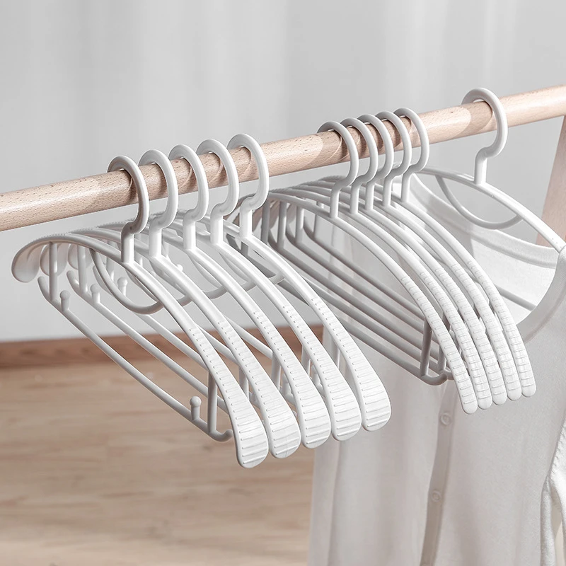 衣服架家用挂衣服塑料宽肩无痕晾衣撑子学生防滑防肩角无痕晾衣架