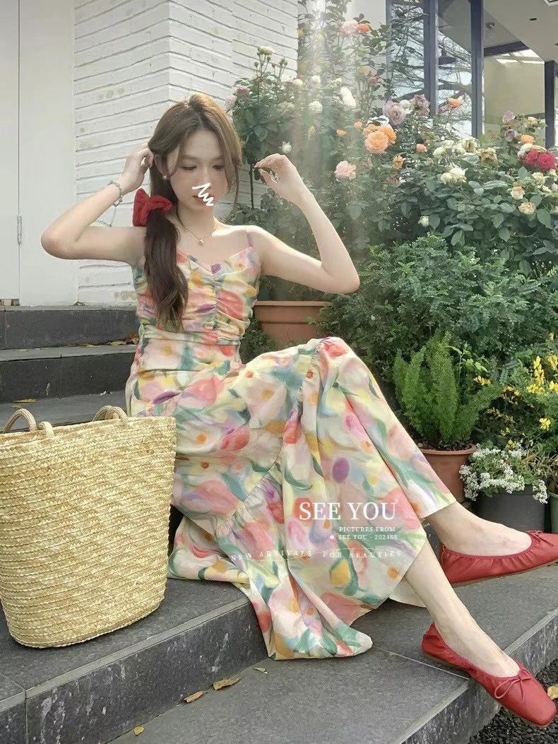 2024新款韩版时尚吊带碎花连衣裙