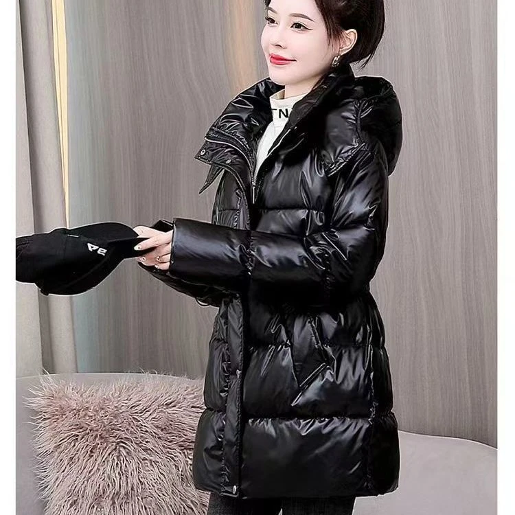 冬季爆款冬季羽绒服中长款女小个子时尚收腰显瘦亮面免洗款