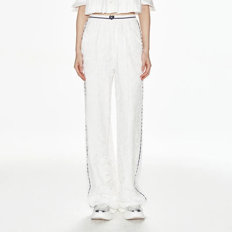 LE FAME/拉飞姆24撞色休闲慵懒蕾丝运动白色直筒长裤LF24X51SP194