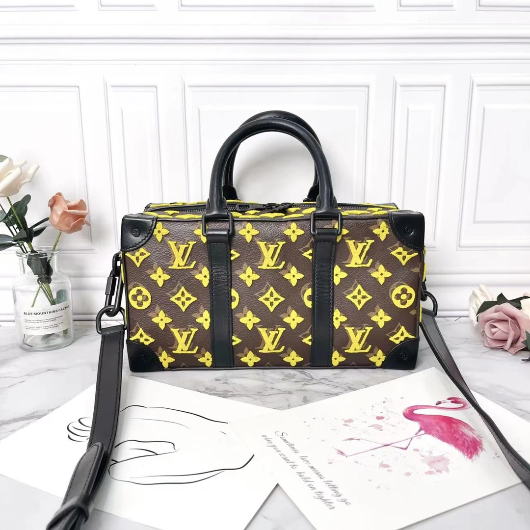 95新 LouisVuitton/路易威登 trunk speedy 植绒盒子单肩包时尚