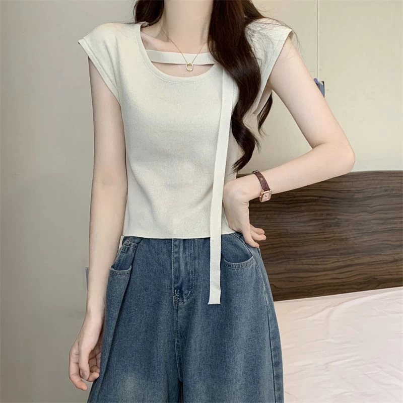 2025夏季韩版圆领简约短款显瘦小众上衣通勤风设计感针织衫短袖女