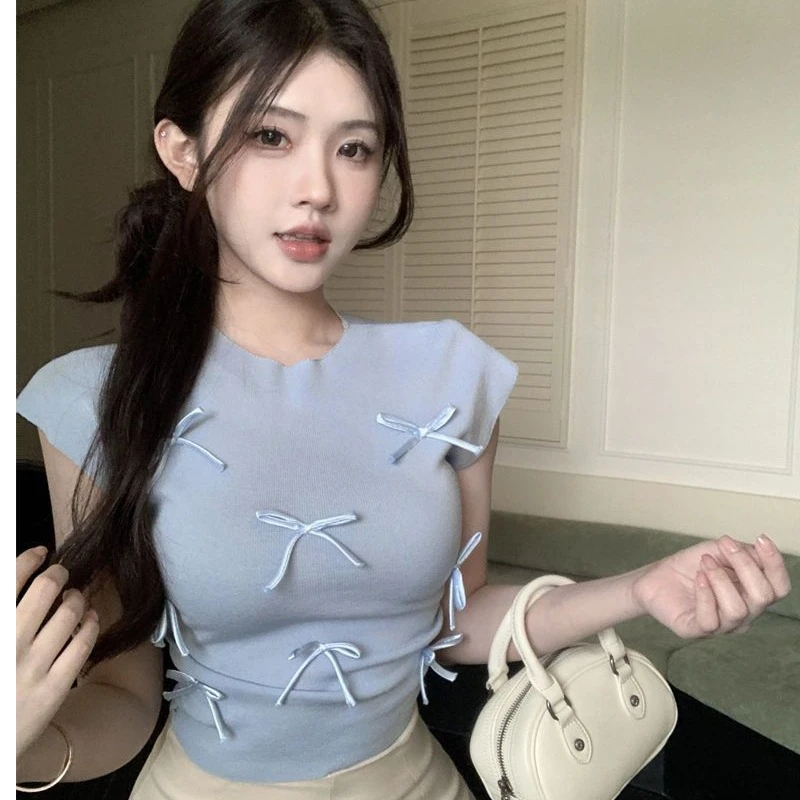 韩系纯欲风气质短款针织衫女显瘦辣妹高腰夏季不规则小众修身时尚