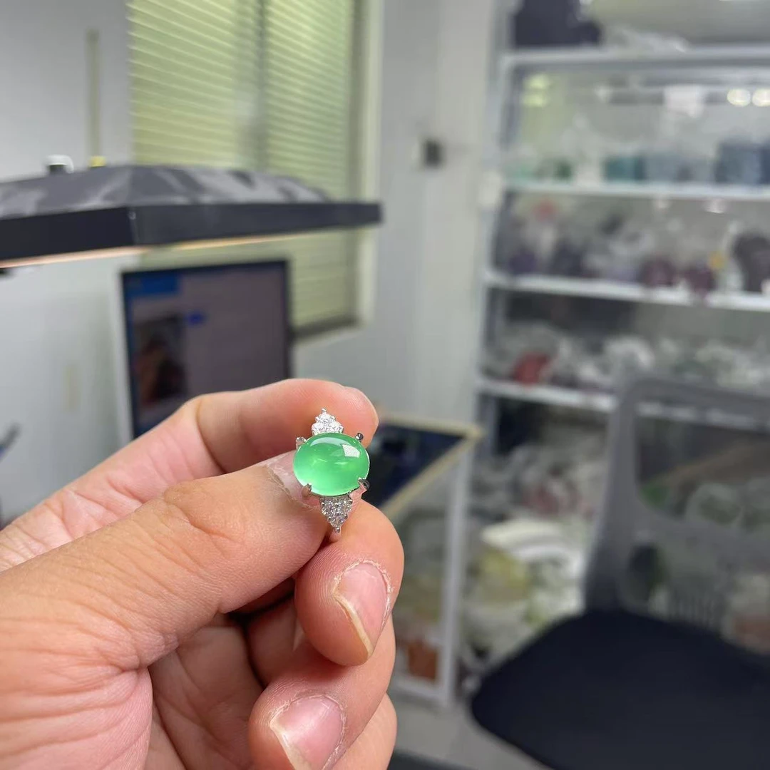 【大喜儿】透绿色系时尚戒指-1WQ686