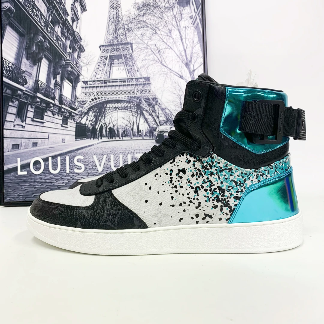 全新未使用 LouisVuitton/路易威登 LV Rivoli暗纹雪花魔术贴板鞋