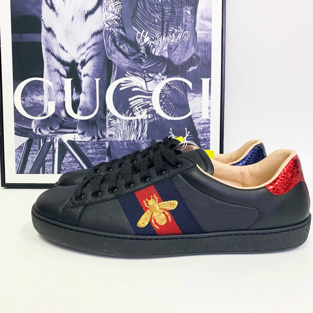 全新未使用 GUCCI/古驰 古驰ACE系列黑色蜜蜂鸳鸯尾板鞋时尚百搭