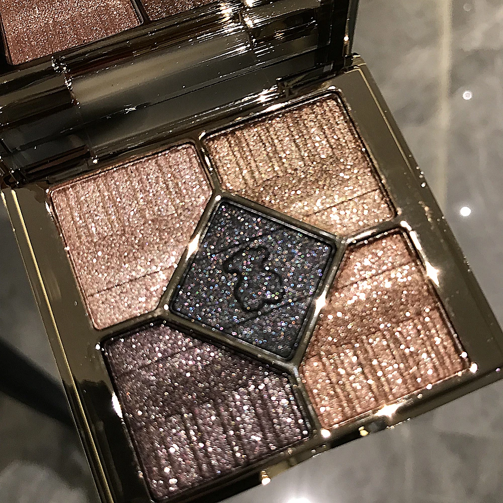 维妮小熊眼影盘大地色裸妆自然亮晶晶闪亮烟熏妆五色眼影便携