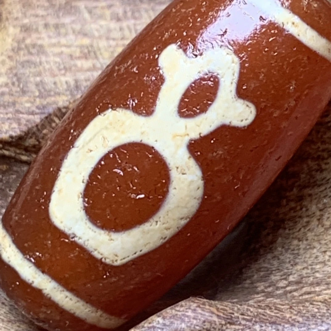 天然精品红肉老玛瑙古珠财神吊坠12×30mm时尚简约民族风男女挂件