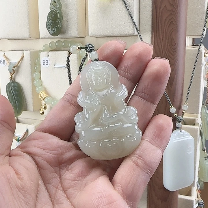 和田玉颈饰未镶嵌姐****o