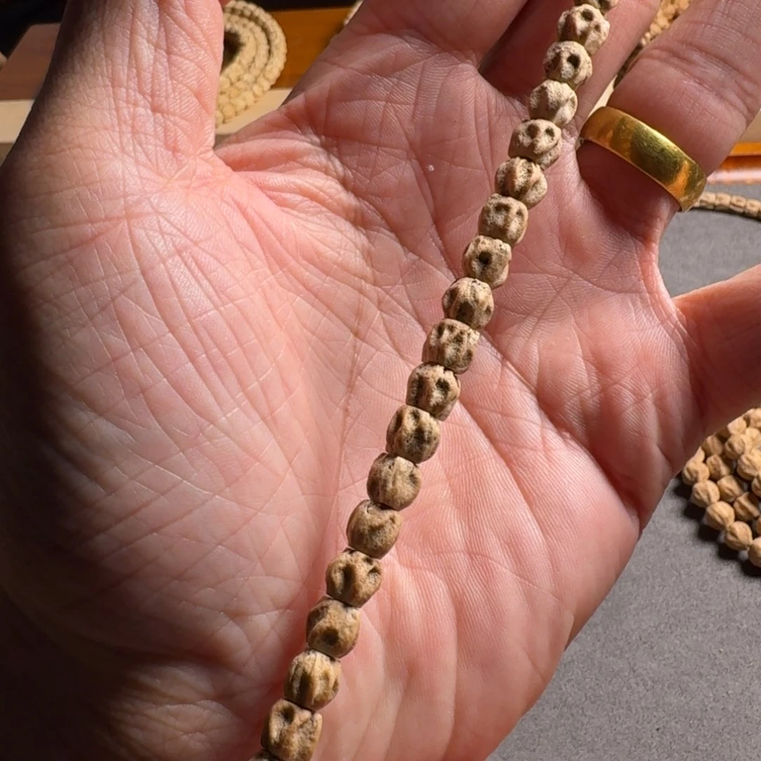 柏香籽/百香籽手串7多棱深坑