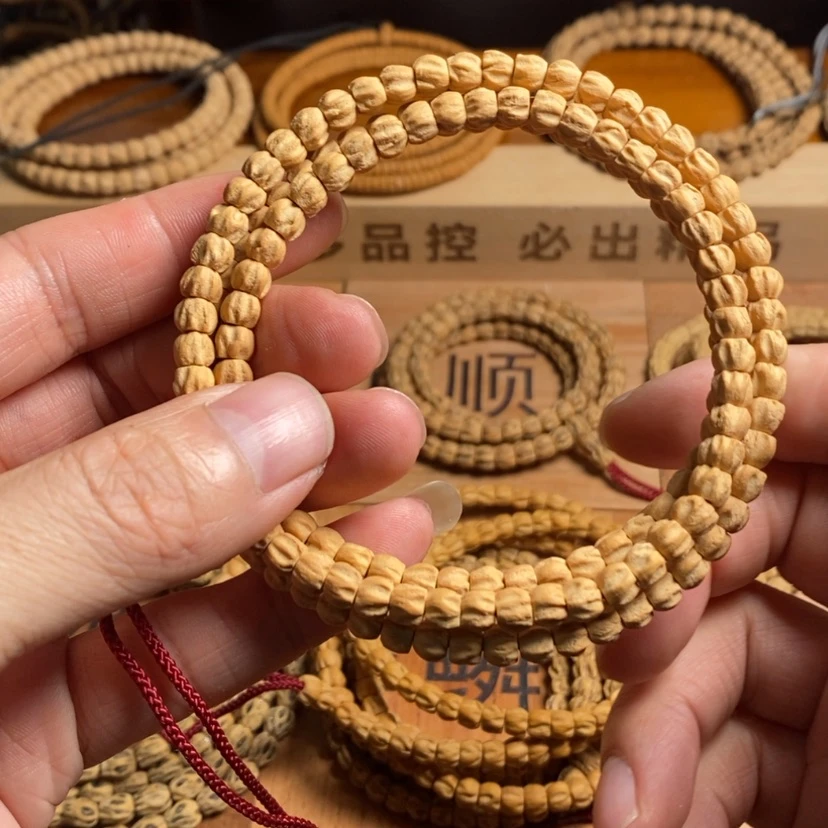 【闪购商品】柏香籽/百香籽吊坠6毫米满棱