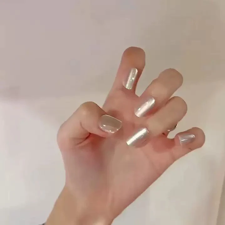 （短短T）现货小灯泡月光猫眼C074穿戴甲美甲可拆卸假指甲贴片