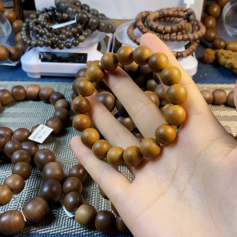 【闪购商品】檀香木手串/手链小***白