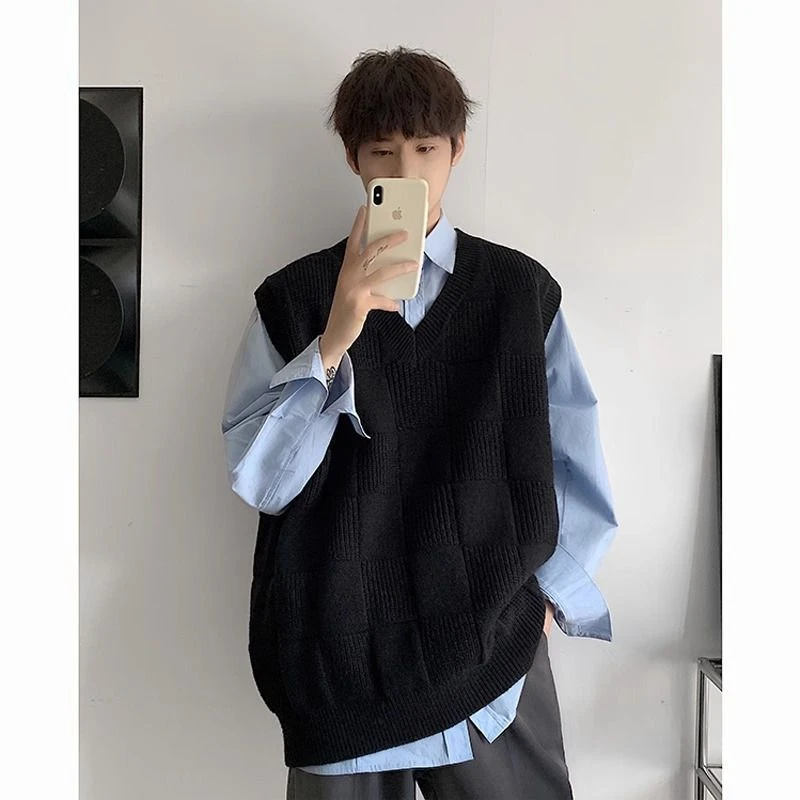日系潮流针织马甲男士百搭叠穿高级设计感毛织坎肩背心