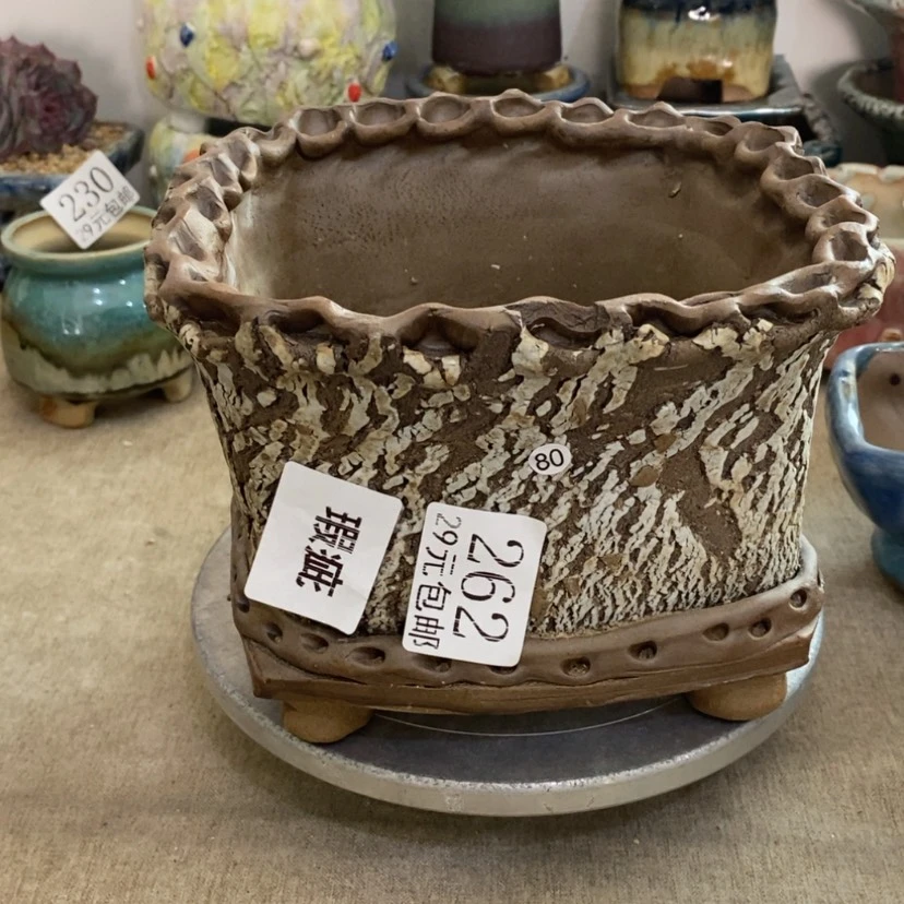 【闪购商品】陶瓷瓶缺*呆