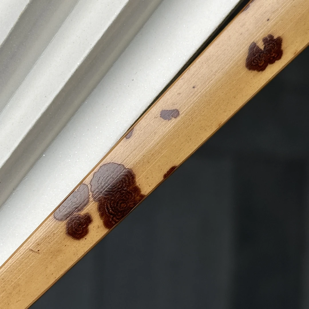 杨记扇庄｜9.5寸16｜11年老云妃麻栗坡雷山料｜折扇子骨直方｜紫花