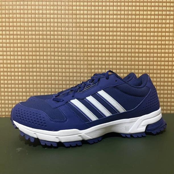 44码 内长270 adidas运动蓝 市价699 全新新 无原盒