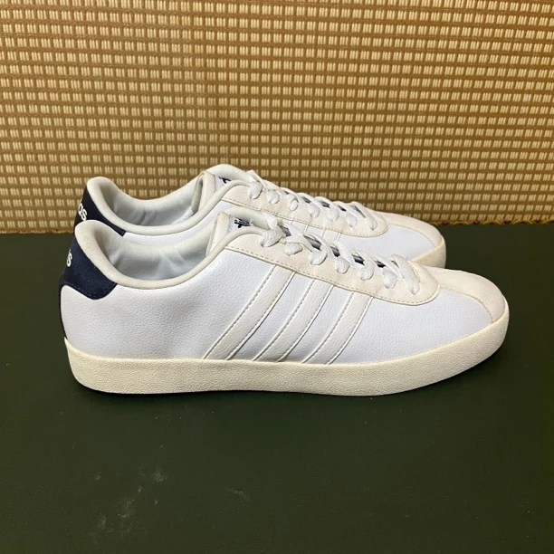 44 2/3码 内长275 adidas板鞋白 市价799 99新