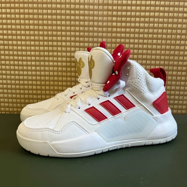 36码 adidas迪士尼 市价799 无原盒 准新