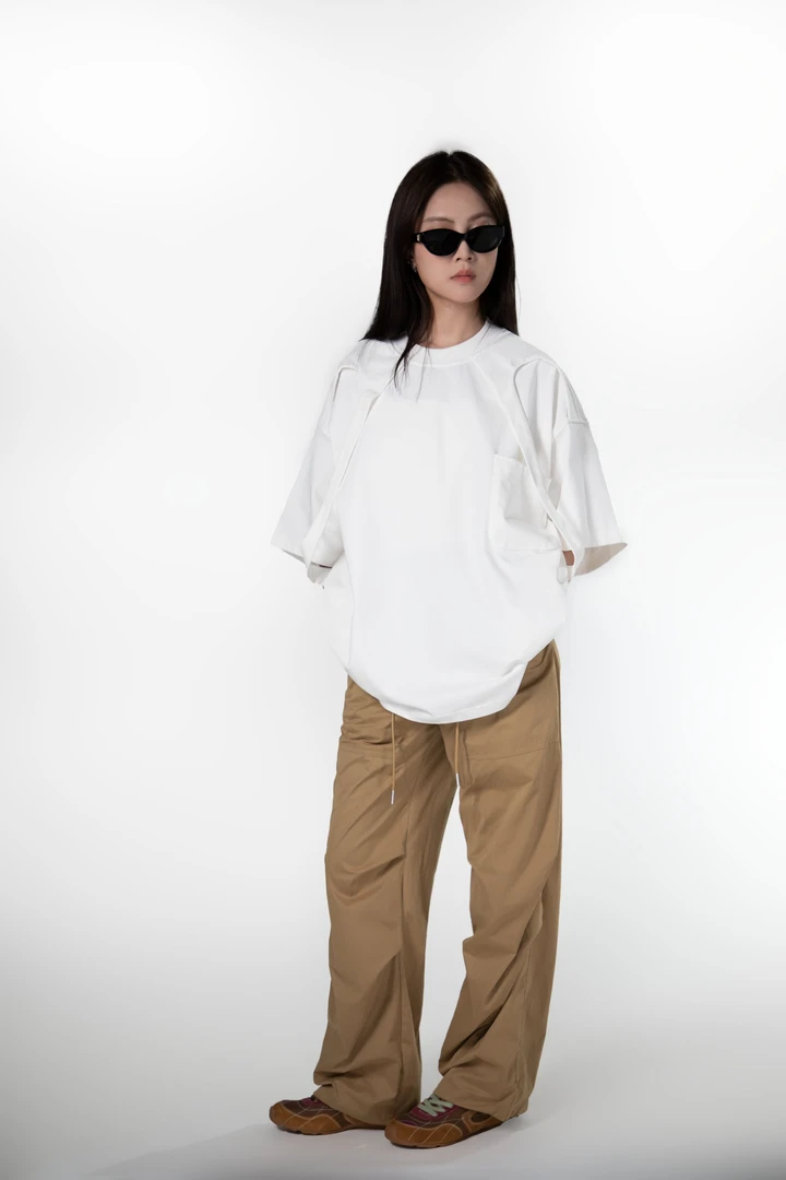 NMWN 24SS 【快乐吸氧】超薄褶皱宽松卡其色抽绳工装降落伞裤 女款