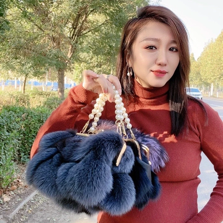 洋气时尚百搭狐狸毛包包