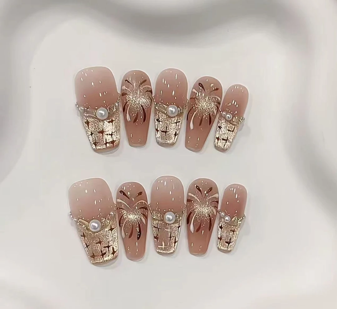 【追光烟花】秋冬氛围感手绘烟花小香风高级千金美甲穿戴甲