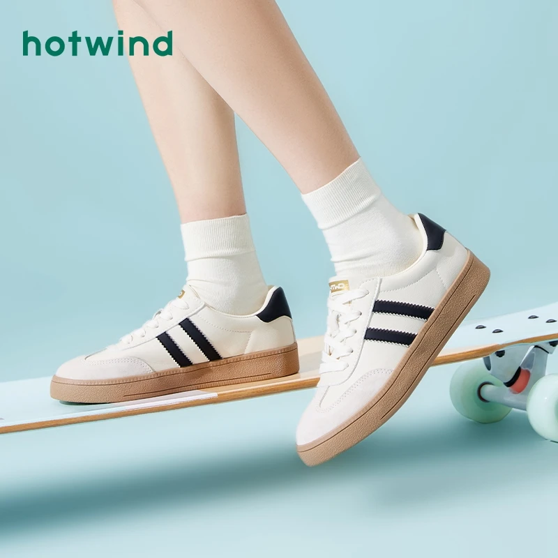 热风2025年秋季新款女士时尚休闲鞋百搭情侣潮流经典低帮H14W4532