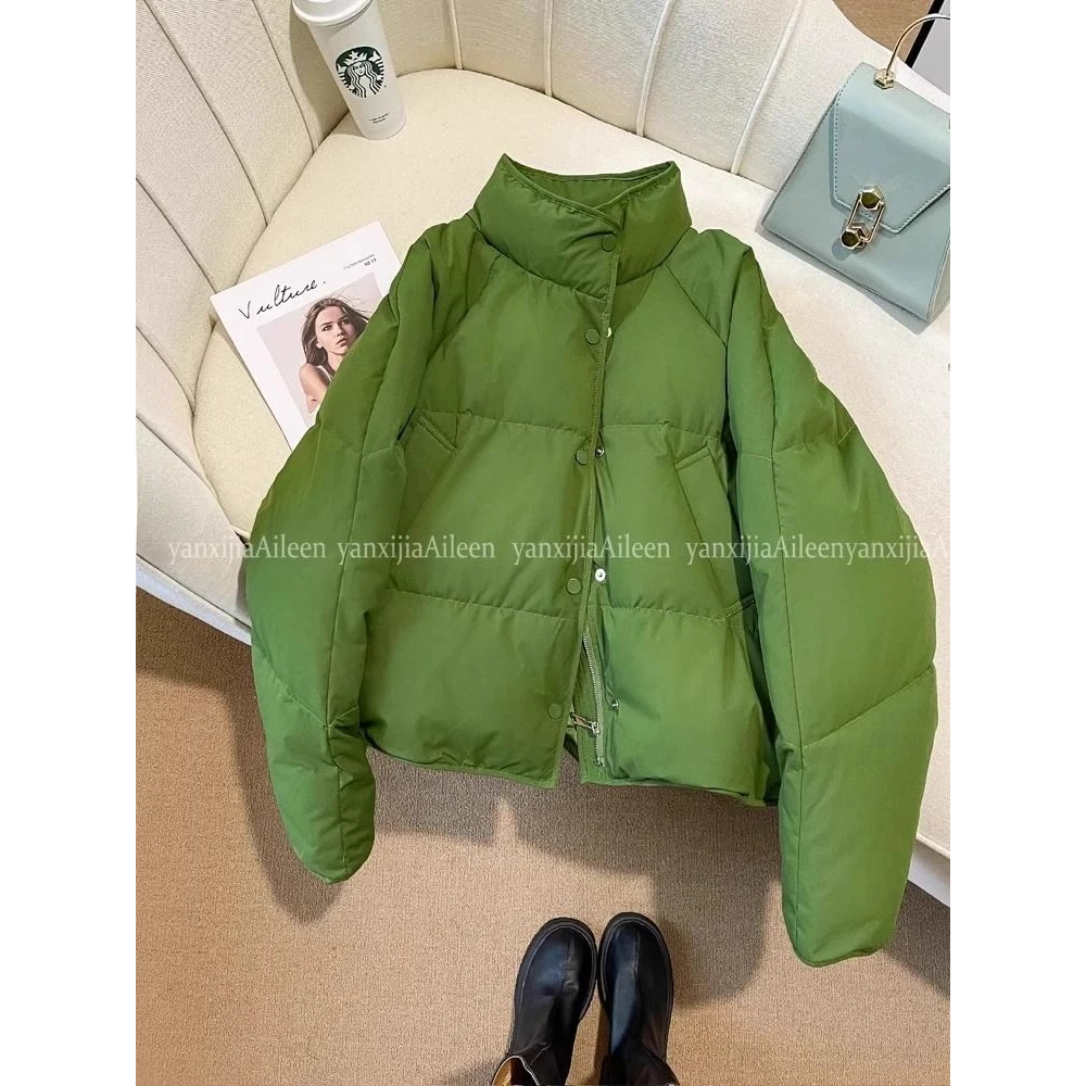8930绿色棉服女冬季大码短款保暖面包服设计感立领棉衣外套潮